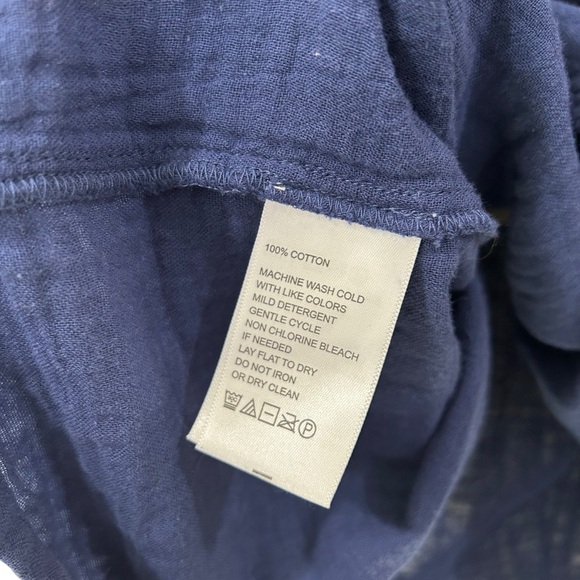 Tommy Bahama Women’s Coral Isle Top L navy gauzy cotton on or off shoulder NWT - Picture 10 of 10
